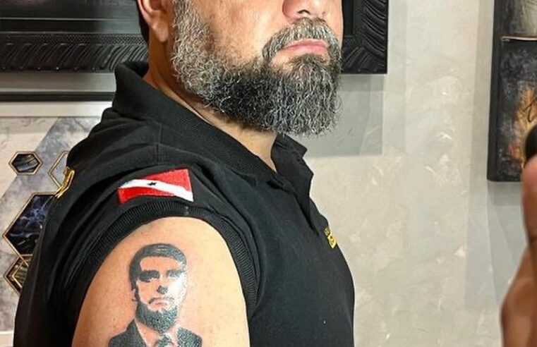 Vereador de Ananindeua do Pará exibe tatuagem em homenagem ao Bolsonaro
